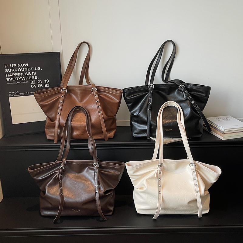 Sac à bandoulière tendance en  - Shoulder Bag Structured avis et prix