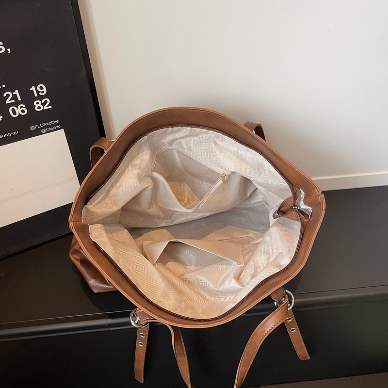 Sac à bandoulière tendance en  - Shoulder Bag Structured avis et prix